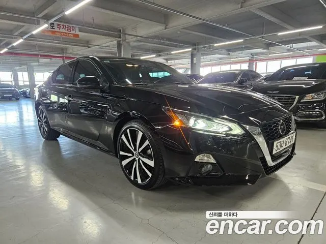 NISSAN ALTIMA — из Кореи под ключ