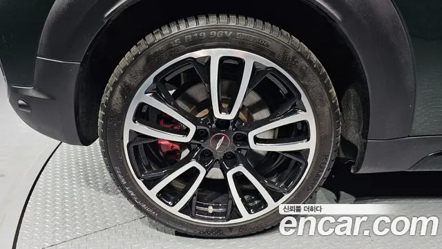 MINI COOPER S COUNTRYMAN 2023 — 44 844 км, тёмно-зелёный, Корея — под ключ — фото 5