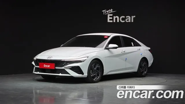 HYUNDAI AVANTE HYBRID 2026