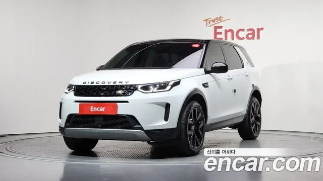 LAND ROVER DISCOVERY SPORT (2 ПОК.) 2021 — 49 130 км, белый, Корея — под ключ — фото 1