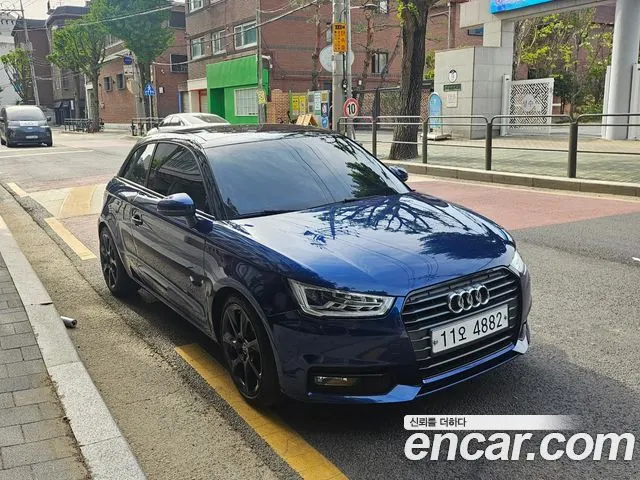 AUDI A1 2015 — 89 000 км, синий, Корея — под ключ — фото 12