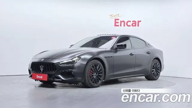 MASERATI GHIBLI 2016