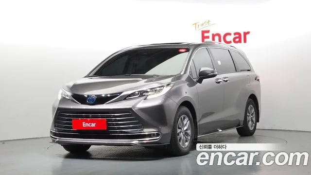 TOYOTA SIENNA — из Кореи под ключ
