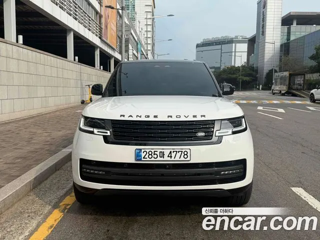 LAND ROVER RANGE ROVER (5 ПОК.) 2024 — 10 920 км, белый, Корея — под ключ — фото 2
