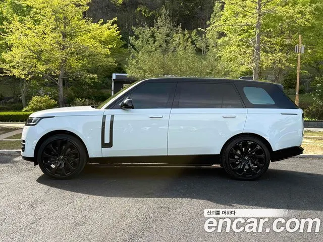 LAND ROVER RANGE ROVER (5 ПОК.) 2024 — 10 920 км, белый, Корея — под ключ — фото 4