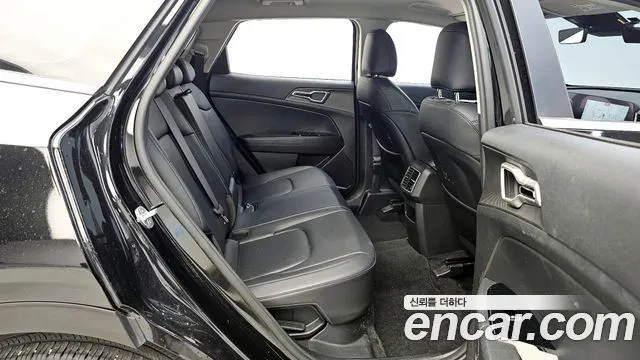 KIA SPORTAGE HYBRID 2023 — 98 565 км, чёрный, Корея — под ключ — фото 11