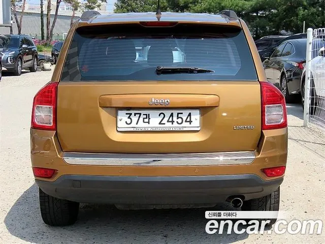 JEEP COMPASS 2011 — 79 454 км, коричневый, Корея — под ключ — фото 4