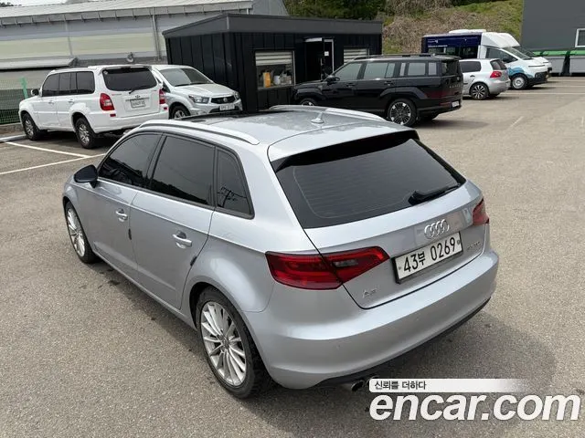 AUDI A3 2015 — 124 739 км, серебристый, Корея — под ключ — фото 2