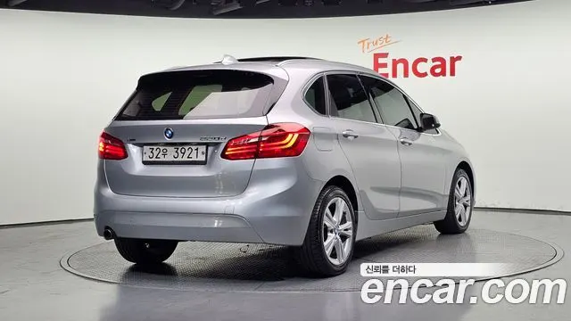 BMW 2 SERIES ACTIVE TOURER 2015 — 132 750 км, серебристо-серый, Корея — под ключ — фото 2