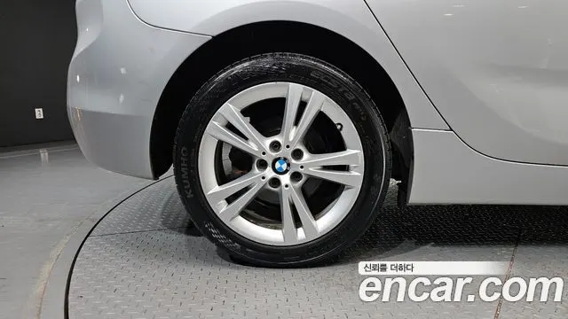 BMW 2 SERIES ACTIVE TOURER 2015 — 132 750 км, серебристо-серый, Корея — под ключ — фото 5