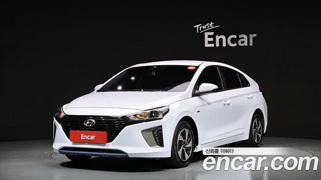 HYUNDAI IONIQ HYBRID 2017