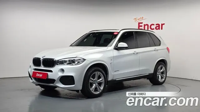 BMW X5 2018 — 90 656 км, белый, Корея — под ключ — фото 1