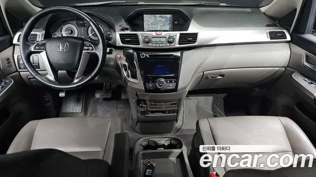 HONDA ODYSSEY 2016 — 217 481 км, серебристо-серый, Корея — под ключ — фото 7