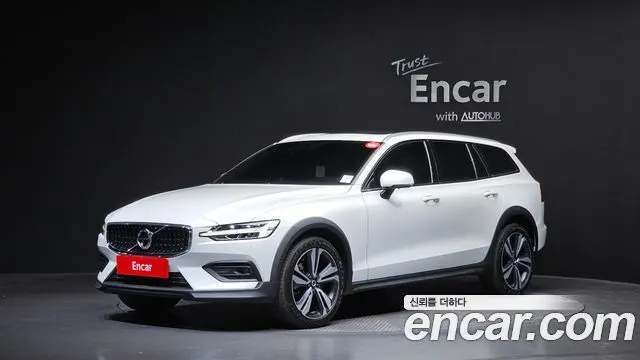 VOLVO V60 CROSS COUNTRY — из Кореи под ключ