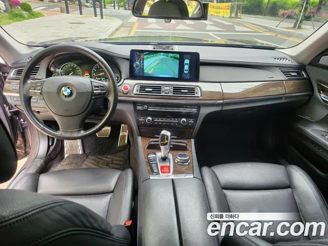BMW 7 SERIES 2014 — 216 000 км, коричневый, Корея — под ключ — фото 6