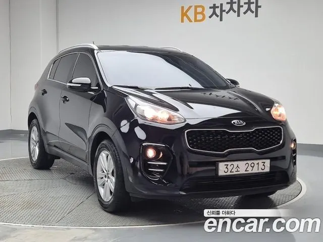 KIA SPORTAGE 2016 — 138 509 км, чёрный, Корея — под ключ — фото 4