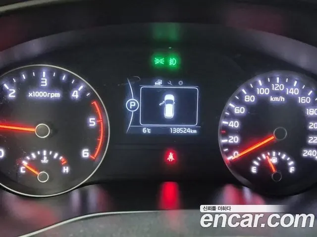KIA SPORTAGE 2016 — 138 509 км, чёрный, Корея — под ключ — фото 6