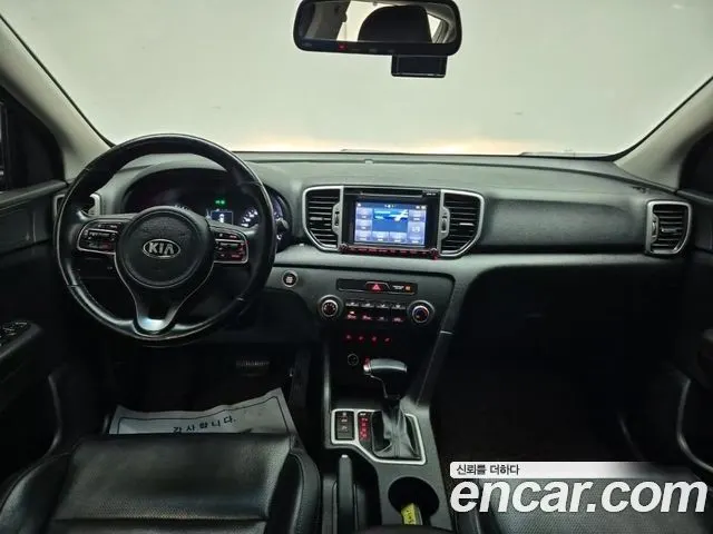 KIA SPORTAGE 2016 — 138 509 км, чёрный, Корея — под ключ — фото 7