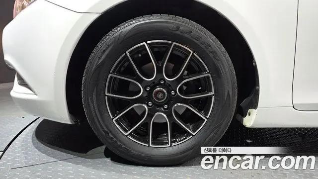 HYUNDAI SONATA 2012 — 91 256 км, белый, Корея — под ключ — фото 5