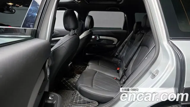 MINI COOPER S CLUBMAN 2023 — 11 200 км, серебристо-серый, Корея — под ключ — фото 12