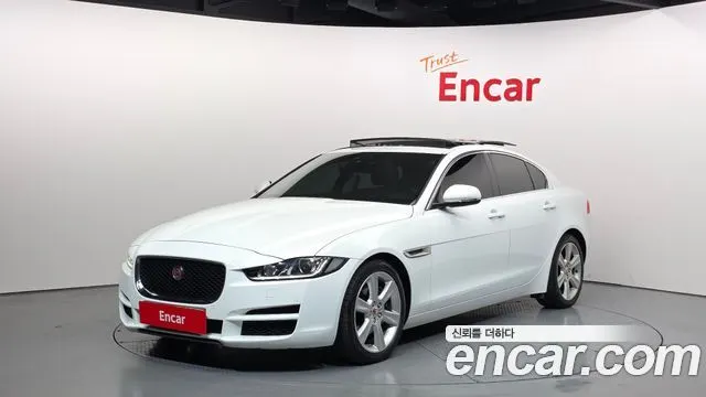 JAGUAR XE 2016
