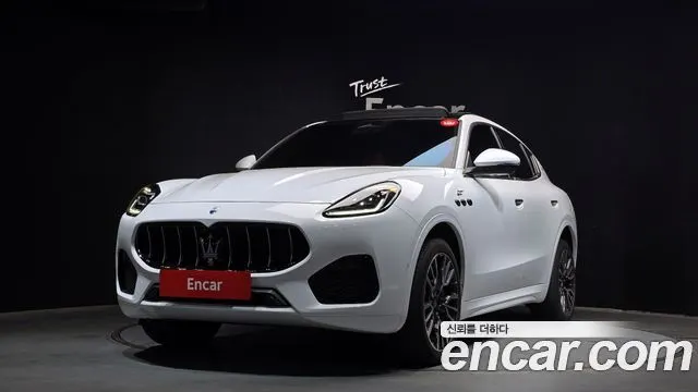 MASERATI GRECALE — из Кореи под ключ