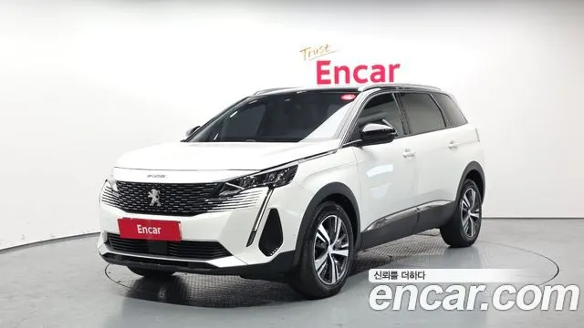 PEUGEOT 5008 2022