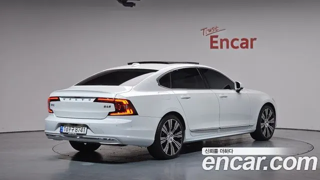 VOLVO S90 — из Кореи под ключ