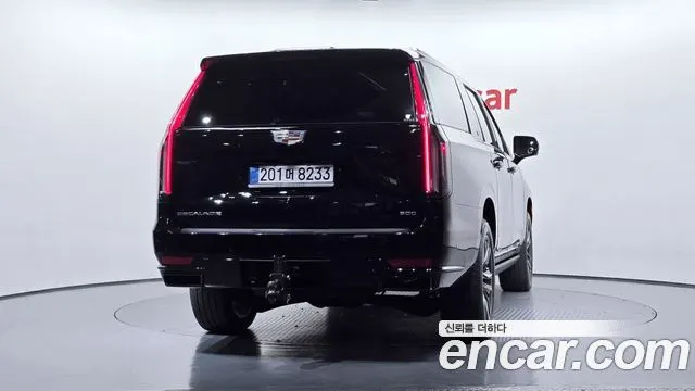 CADILLAC ESCALADE 2024 — 22 684 км, чёрный, Корея — под ключ — фото 4