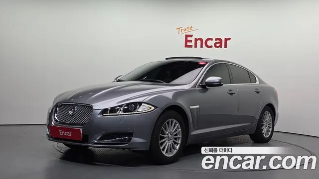 JAGUAR NEW XF 2013