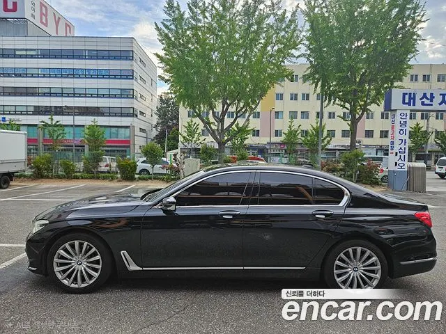 BMW 7 SERIES 2016 — 203 512 км, чёрный, Корея — под ключ — фото 2