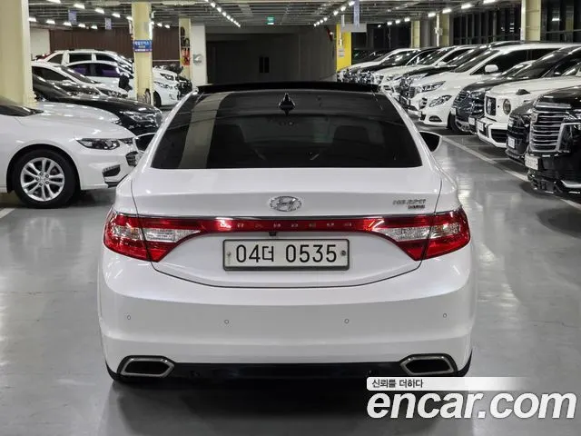 HYUNDAI GRANDEUR 2016 — 228 100 км, белый-перламутр, Корея — под ключ — фото 3