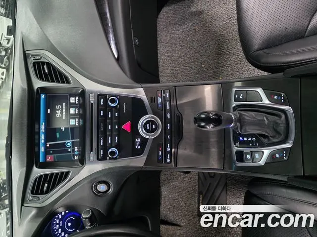 HYUNDAI GRANDEUR 2016 — 228 100 км, белый-перламутр, Корея — под ключ — фото 10
