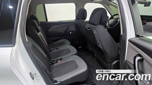 CITROEN GRAND C4 SPACETOURER 2019 — 115 928 км, белый, Корея — под ключ — фото 11