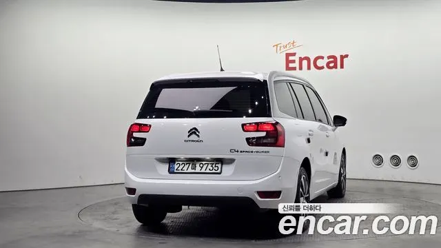 CITROEN GRAND C4 SPACETOURER 2019 — 115 928 км, белый, Корея — под ключ — фото 4