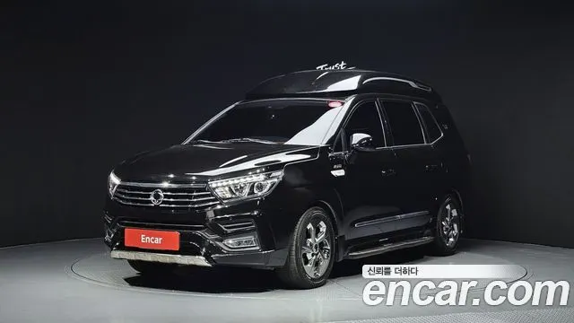 KGM KORANDO TURISMO 2018