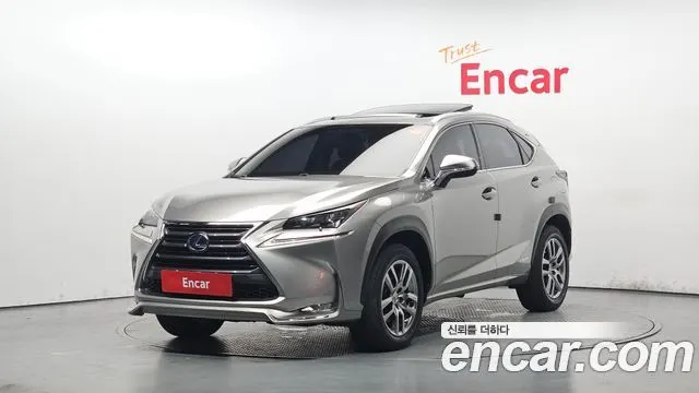 LEXUS NX300H 2017