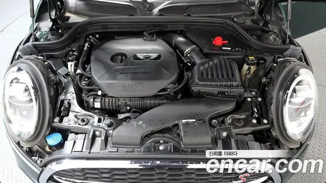 MINI COOPER S 2019 — 21 473 км, зелёный, Корея — под ключ — фото 6