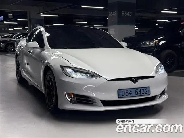 TESLA MODEL S 2018 — 151 323 км, белый, Корея — под ключ — фото 2