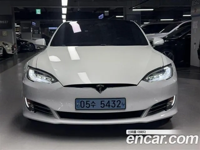 TESLA MODEL S 2018 — 151 323 км, белый, Корея — под ключ — фото 11