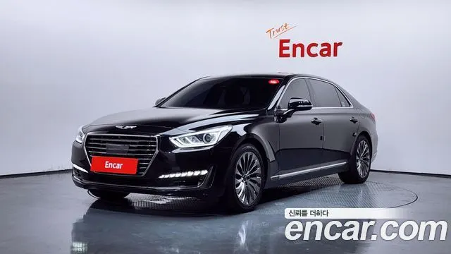 GENESIS EQ900 2018