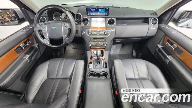 LAND ROVER DISCOVERY 4 2011 — 86 338 км, светло-серебристый, Корея — под ключ — фото 7