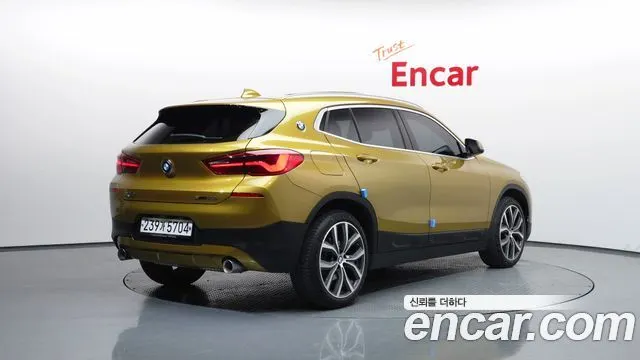 BMW X2 2020 — 29 904 км, золотистый, Корея — под ключ — фото 2