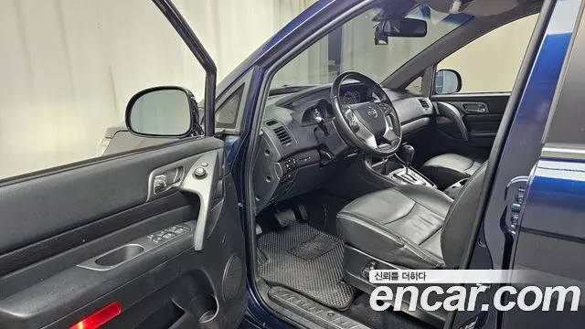 KGM KORANDO TURISMO 2019 — 136 780 км, синий, Корея — под ключ — фото 10