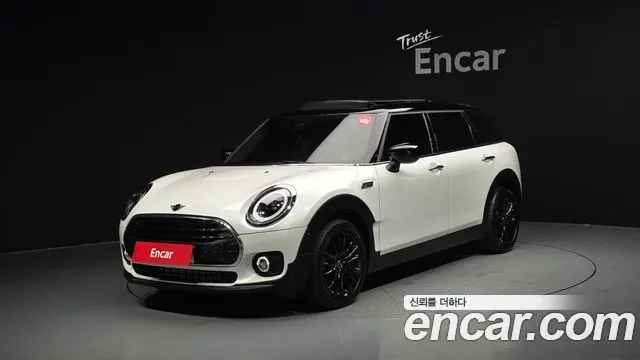 MINI COOPER CLUBMAN 2024