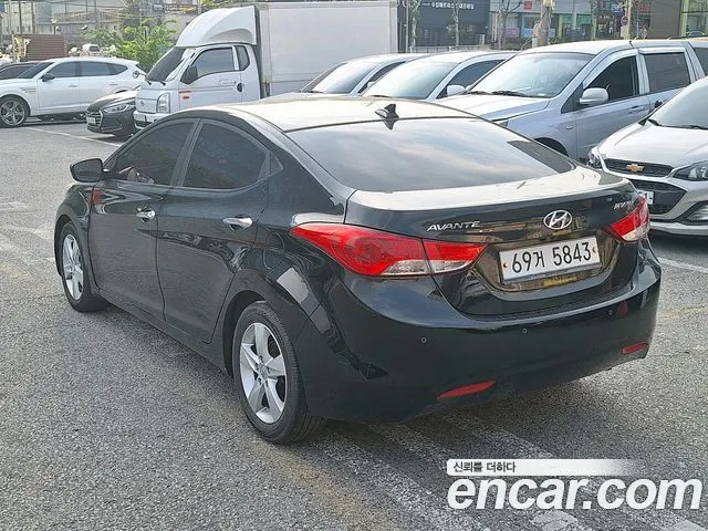 HYUNDAI AVANTE 2011 — 157 000 км, чёрный, Корея — под ключ — фото 5