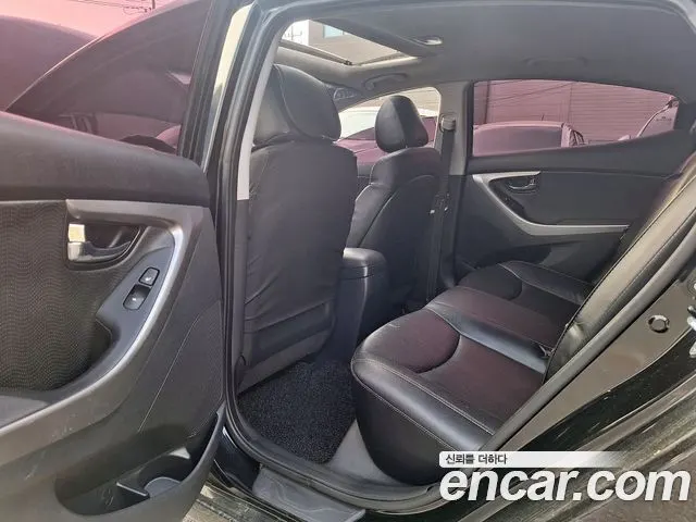HYUNDAI AVANTE 2011 — 157 000 км, чёрный, Корея — под ключ — фото 9