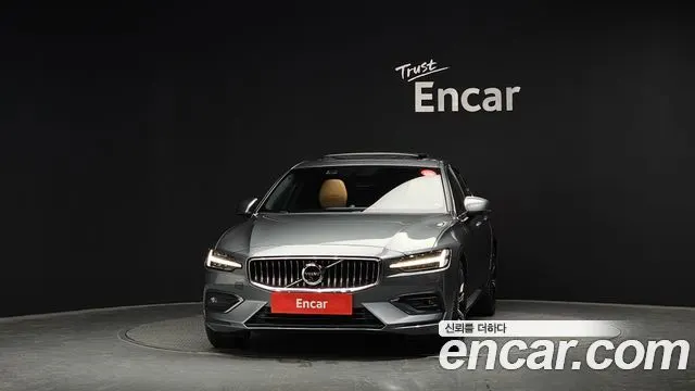 VOLVO S60 2020 — 149 249 км, серебристо-серый, Корея — под ключ — фото 3