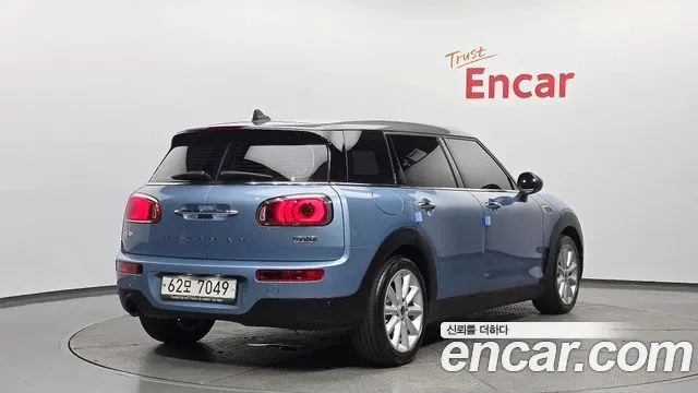 MINI COOPER CLUBMAN 2018 — 61 456 км, голубой, Корея — под ключ — фото 2