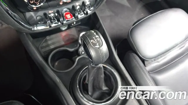MINI COOPER CLUBMAN 2019 — 167 397 км, белый-перламутр, Корея — под ключ — фото 9